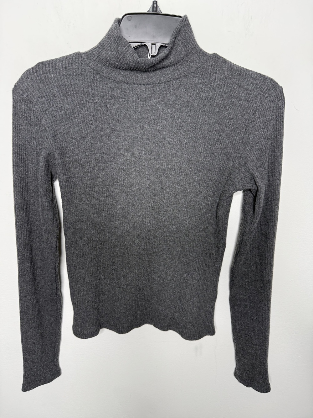 PerfectWhiteTee Noelle Mock Neck Top M - Picture 2 of 6